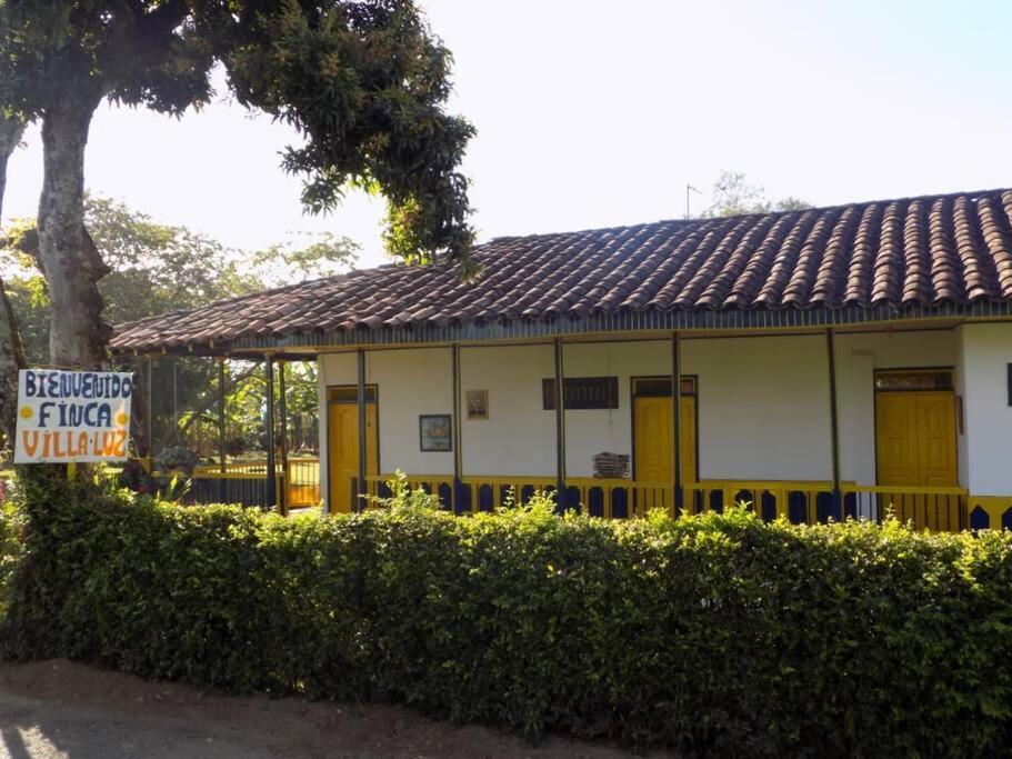 Casa Finca Villa Luz A 800 Mts Del Parque Del Cafe Montenegro Kültér fotó