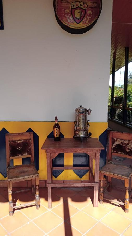 Casa Finca Villa Luz A 800 Mts Del Parque Del Cafe Montenegro Kültér fotó