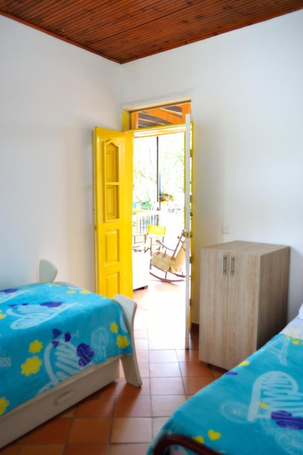 Casa Finca Villa Luz A 800 Mts Del Parque Del Cafe Montenegro Kültér fotó